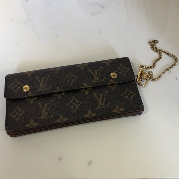 Authentic Louis Vuitton Monogram Accordion Wallet with Chain - Picture 1 of 13